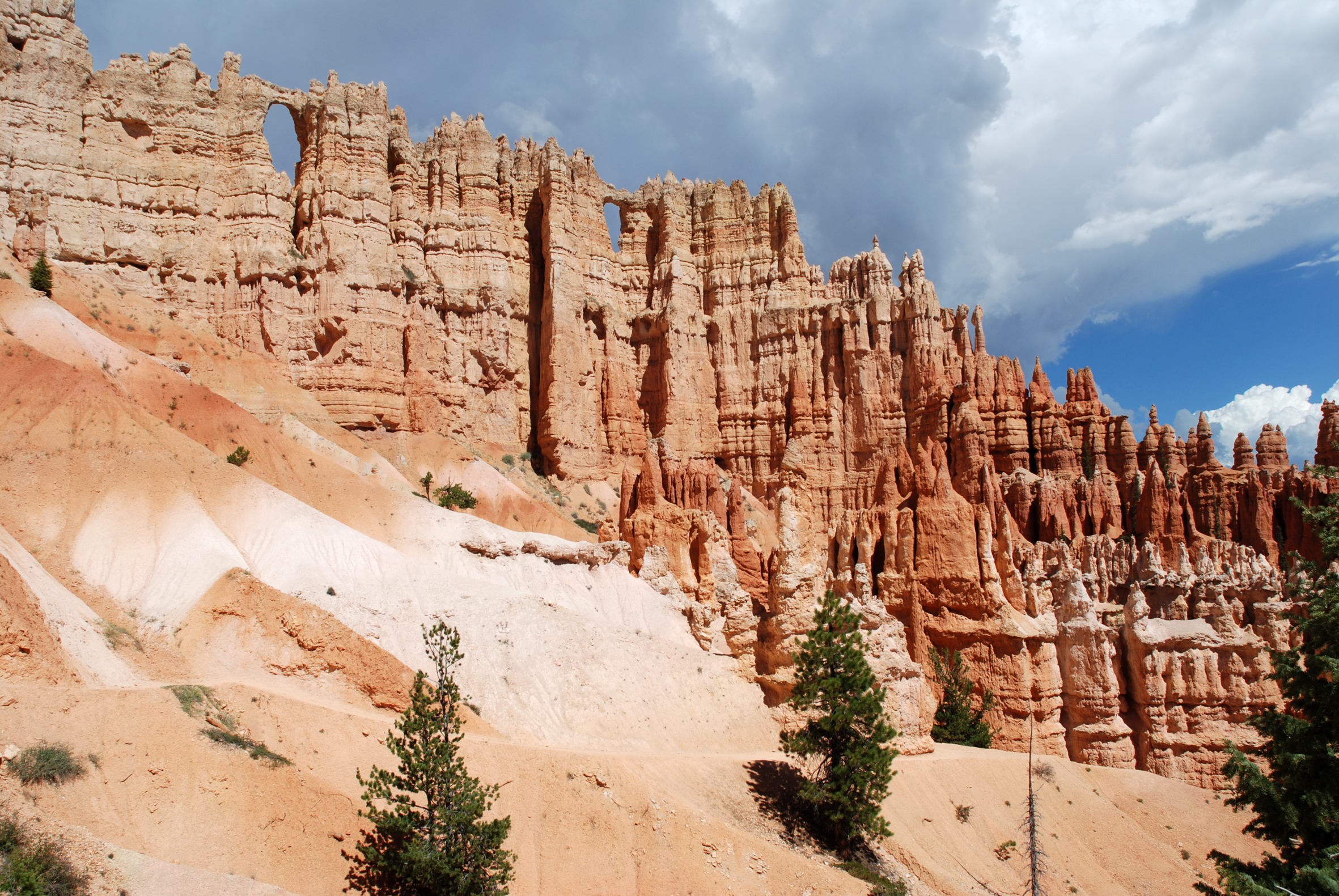 Bryce Canyon - Lungo il Peek a Boo Trail - Utah