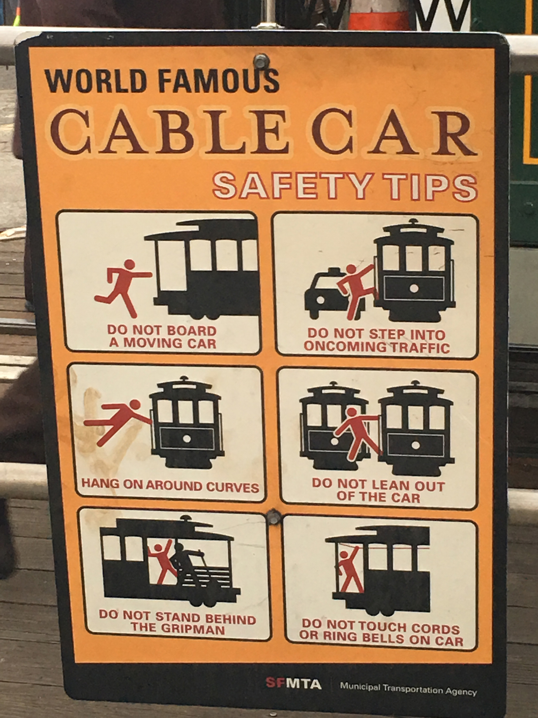 Cable Car safety tips - San Francisco - California