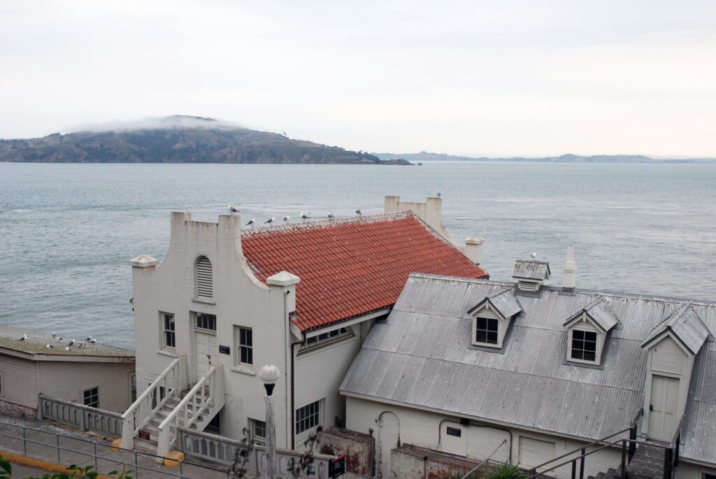 Edifici sull'isola di Alcatraz - San Francisco - California